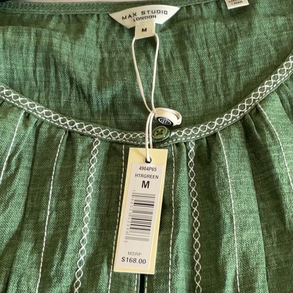 Max Studio Green Puff Sleeve Dress - Picture 9 of 12